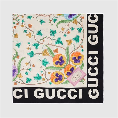 gucci stampa floreale|Gucci Foulard in seta con stampa floreale.